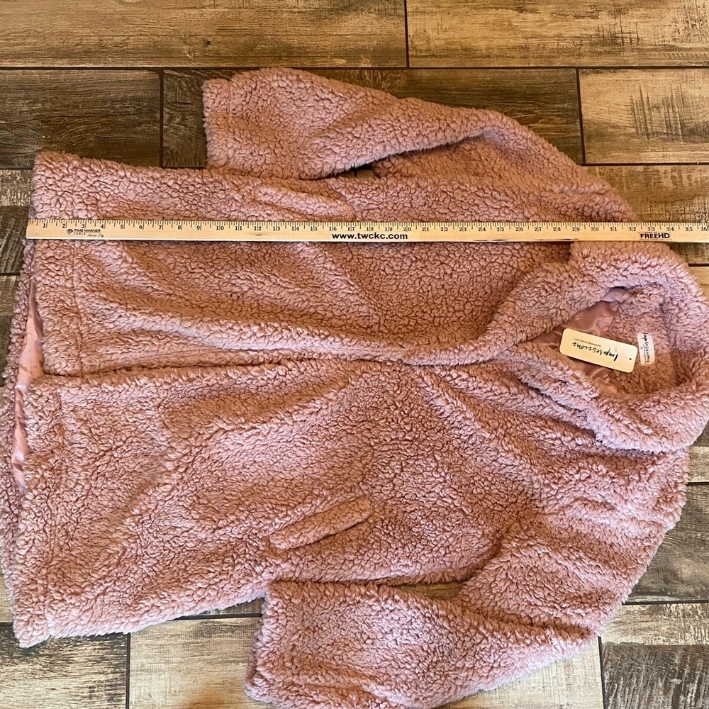 Impressions Pink Sherpa Puffer Coat 🆕 - Picture 4 of 16